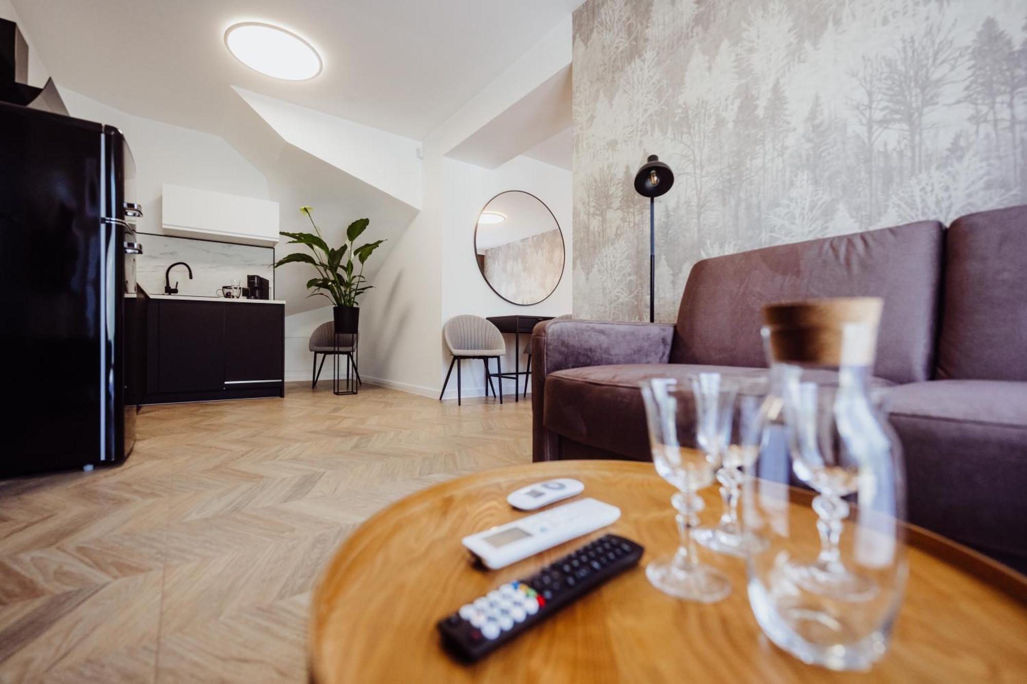 Cristalview Stay&Relax - Nowopowstale Luksusowe Apartamenty Przyjazne Dla Rodzin - Zwierzeta Akceptowane Podgorzyn Luaran gambar