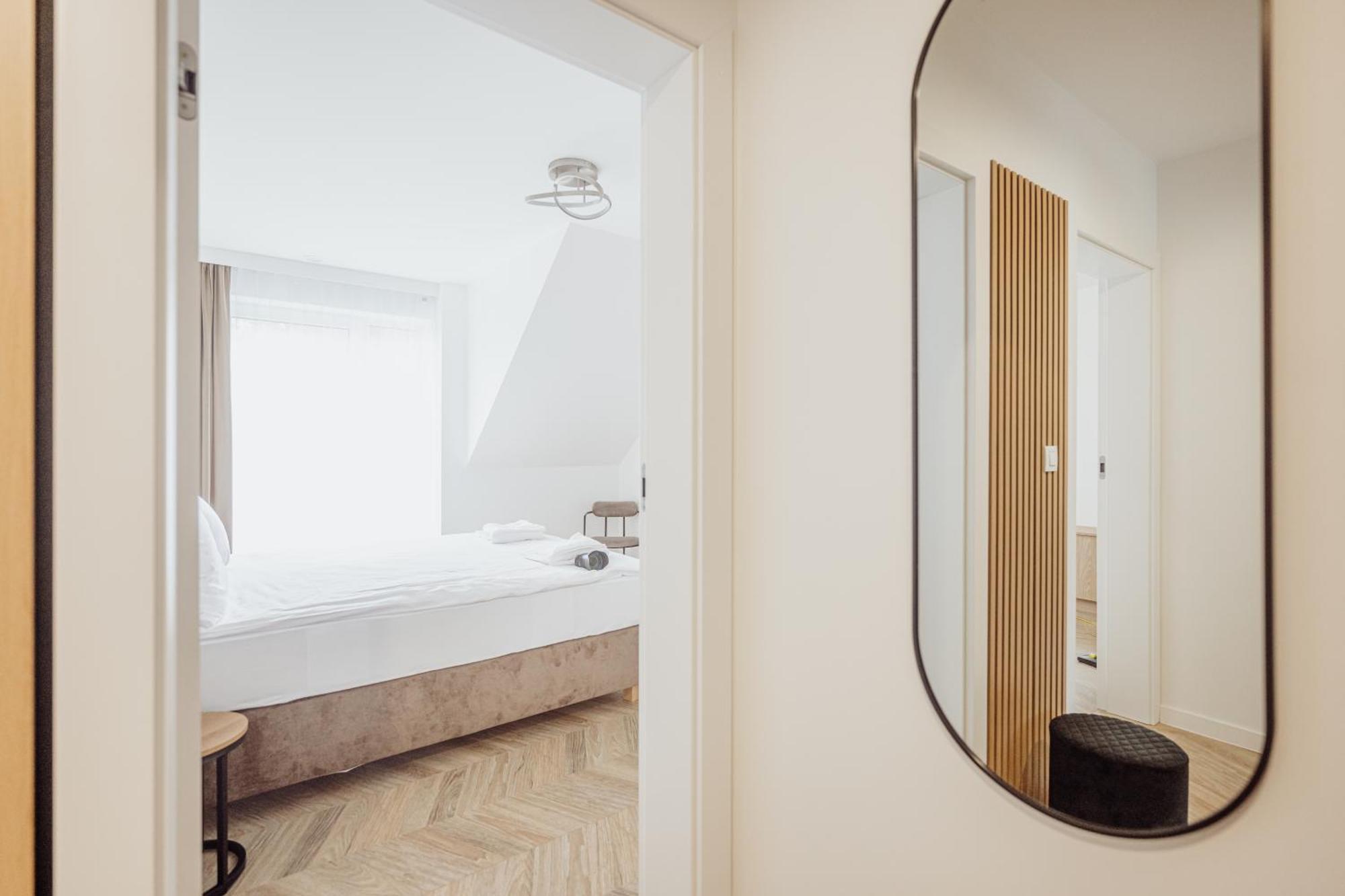 Cristalview Stay&Relax - Nowopowstale Luksusowe Apartamenty Przyjazne Dla Rodzin - Zwierzeta Akceptowane Podgorzyn Luaran gambar
